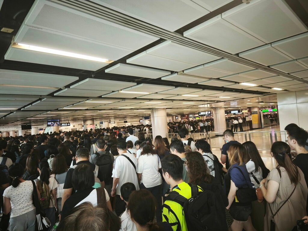 Metro station Lok Ma Chau Station, Yuen Long, photo