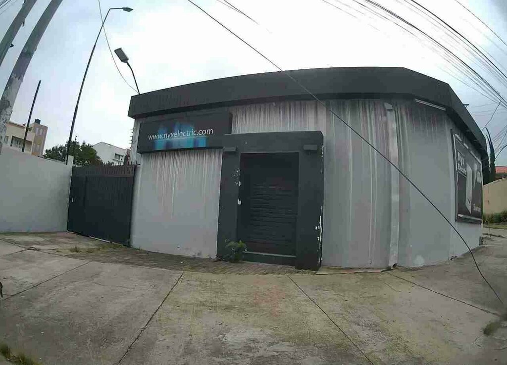 Light engineering Nyx Electric, Santa Cruz de la Sierra, photo