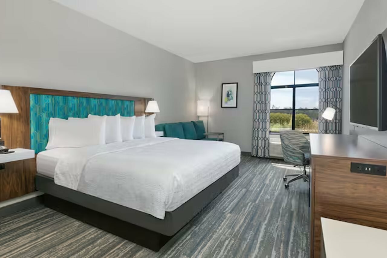 Фото Hampton Inn Santa Cruz