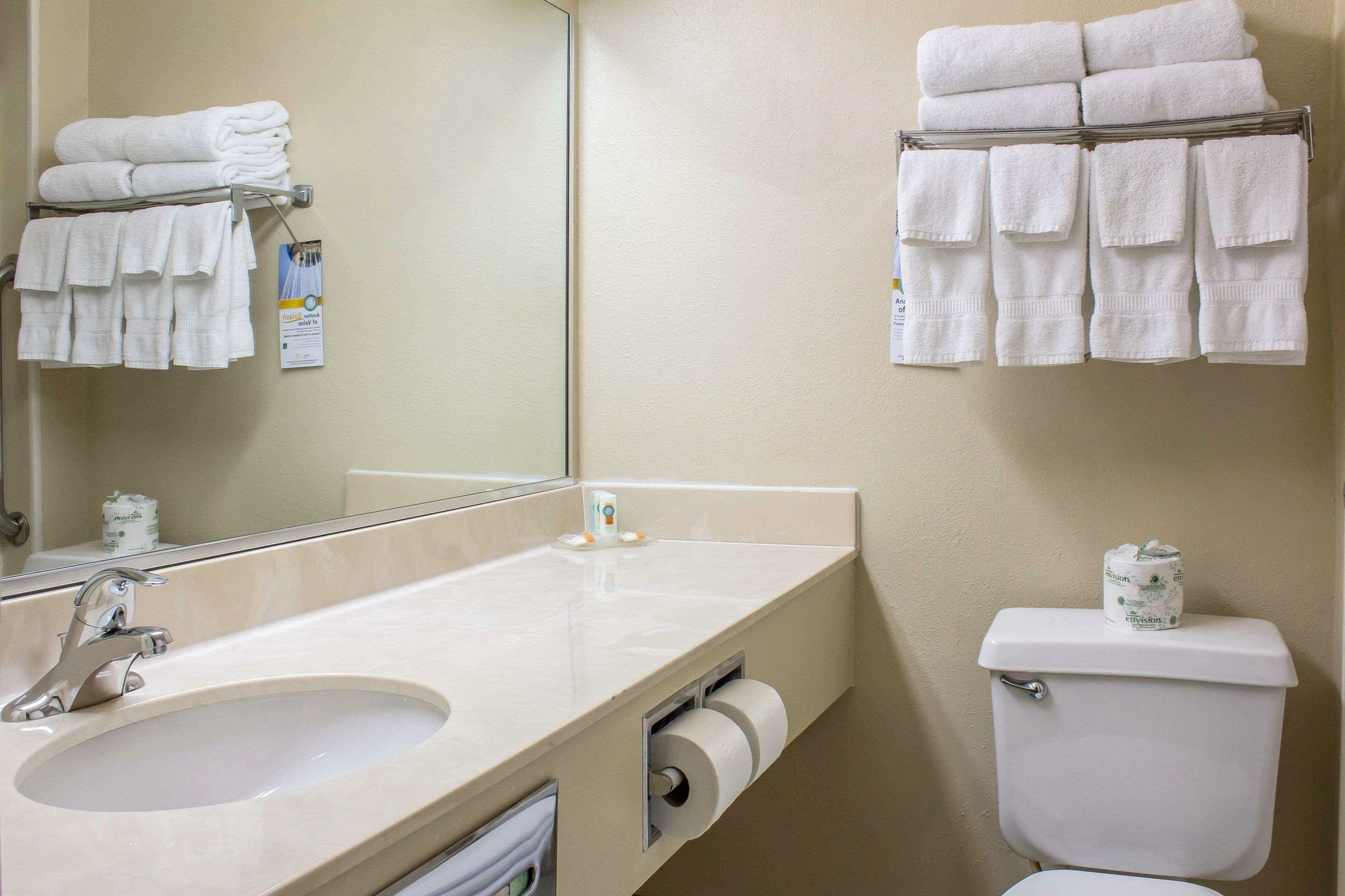 Фото Quality Inn Kirksville