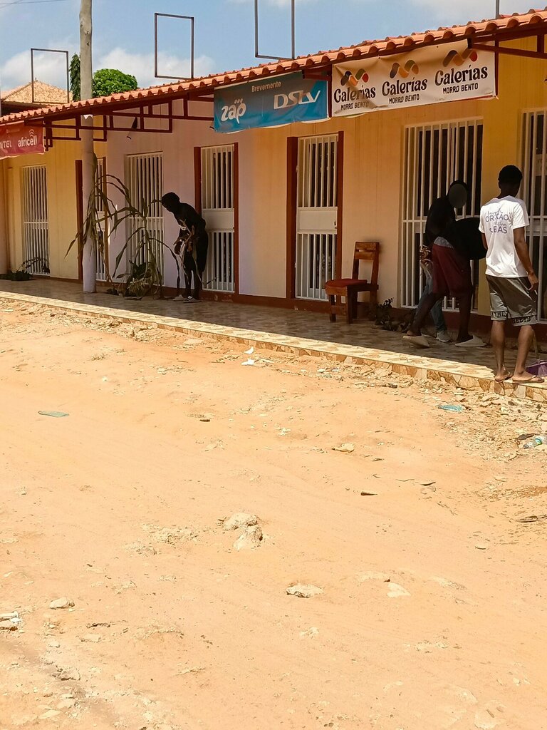 Cafe Galeria dos Pães, Loanda, photo