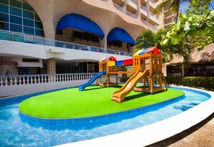 Гостиница Krystal Beach Acapulco