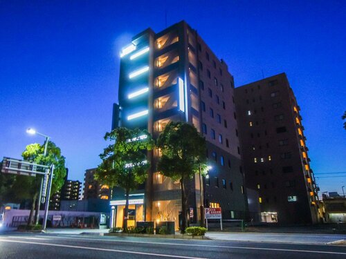 Гостиница Hotel LiVEMAX Himeji Shiyakusho Mae
