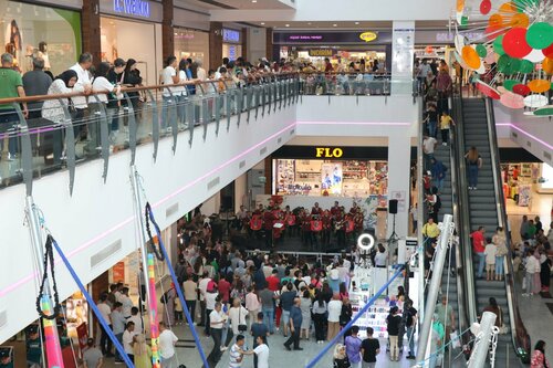 Shopping mall Podium Shopping Center, Yahsihan, photo