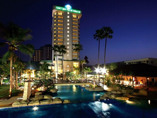 Гостиница Jomtien Palm Beach в Паттайе