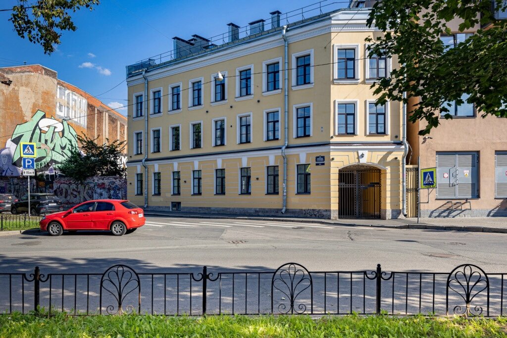 Фото Мансарда Фон Геккера