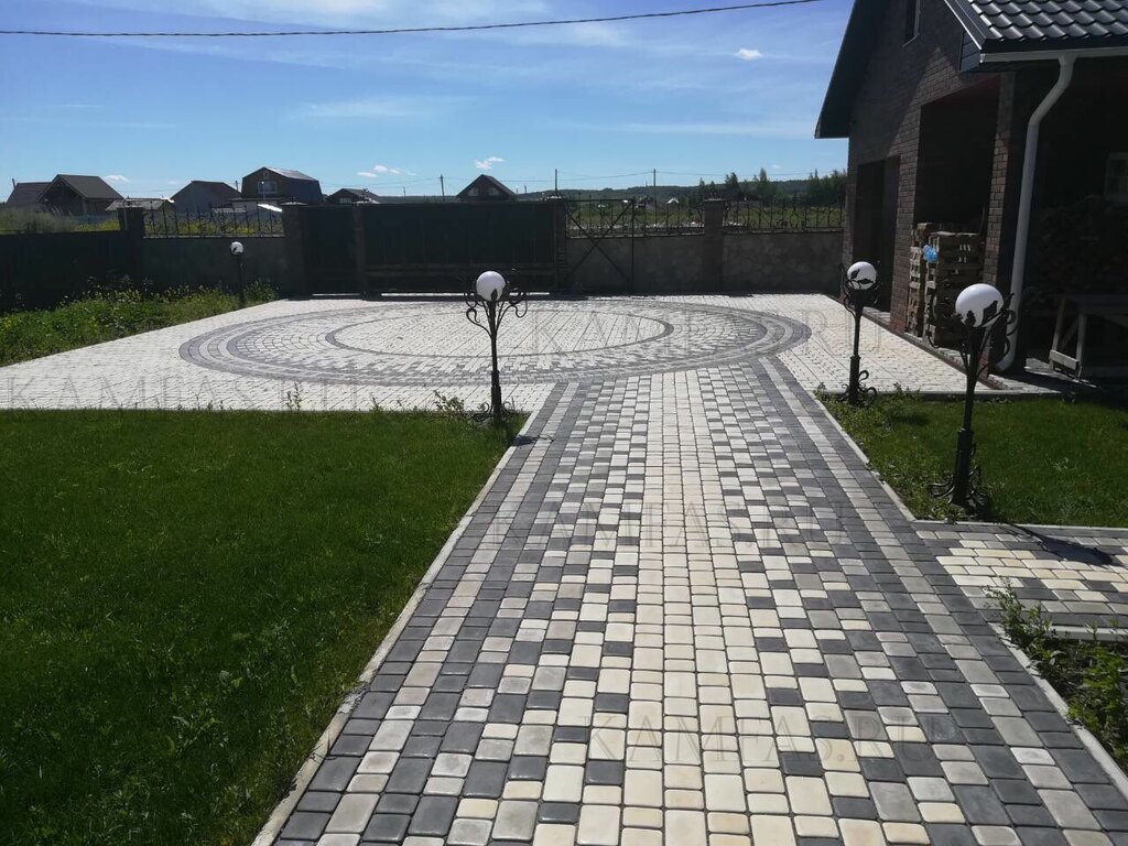 Paving tile Kamfas, Perm, photo