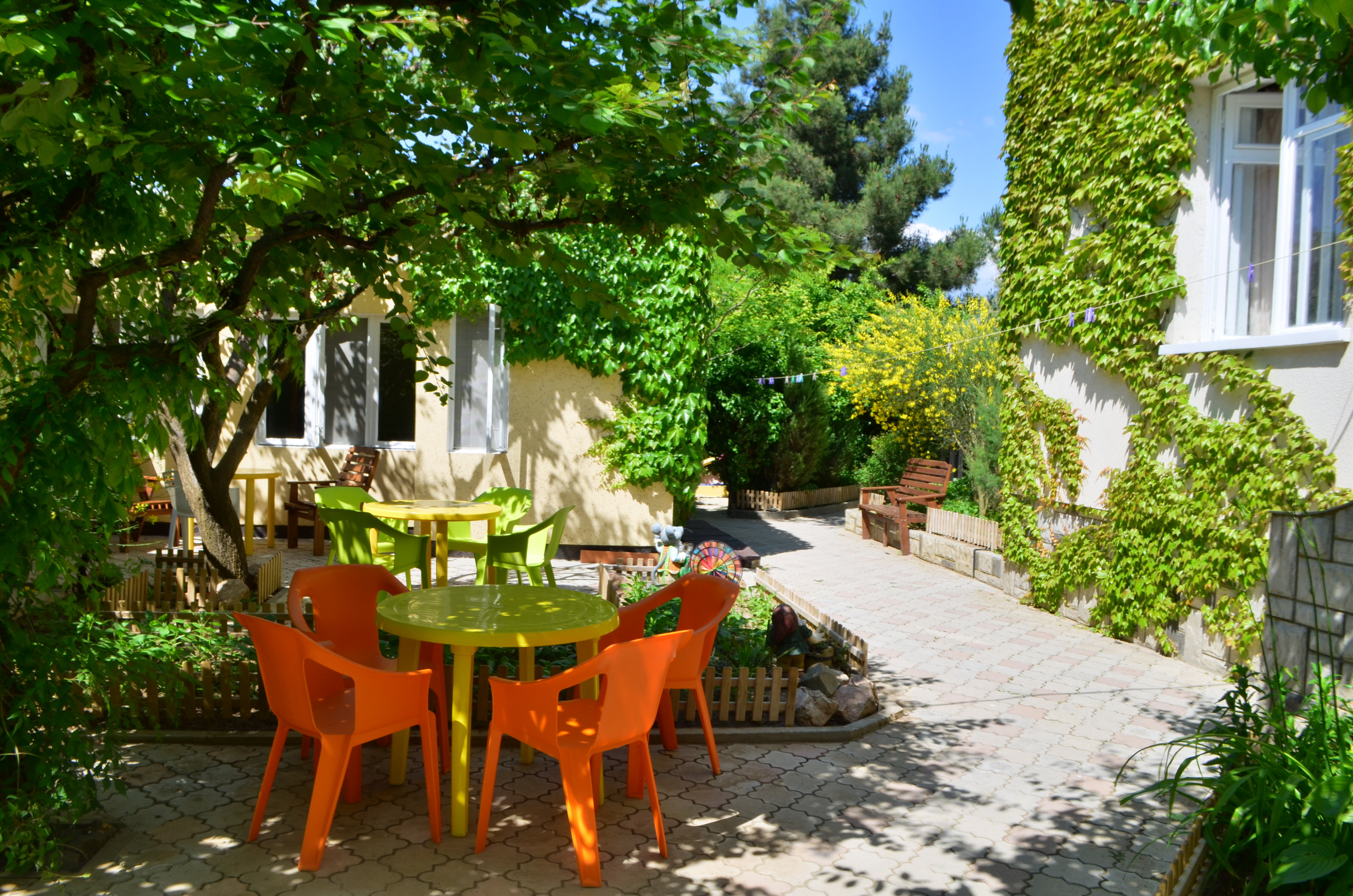 Фото отеля 1