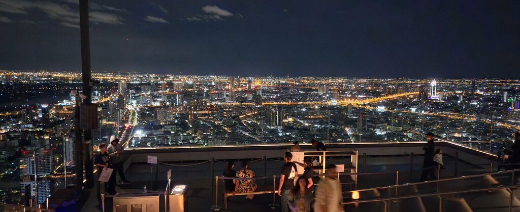 Landmark, attraction Sathorn Unique Tower, Bangkok, photo