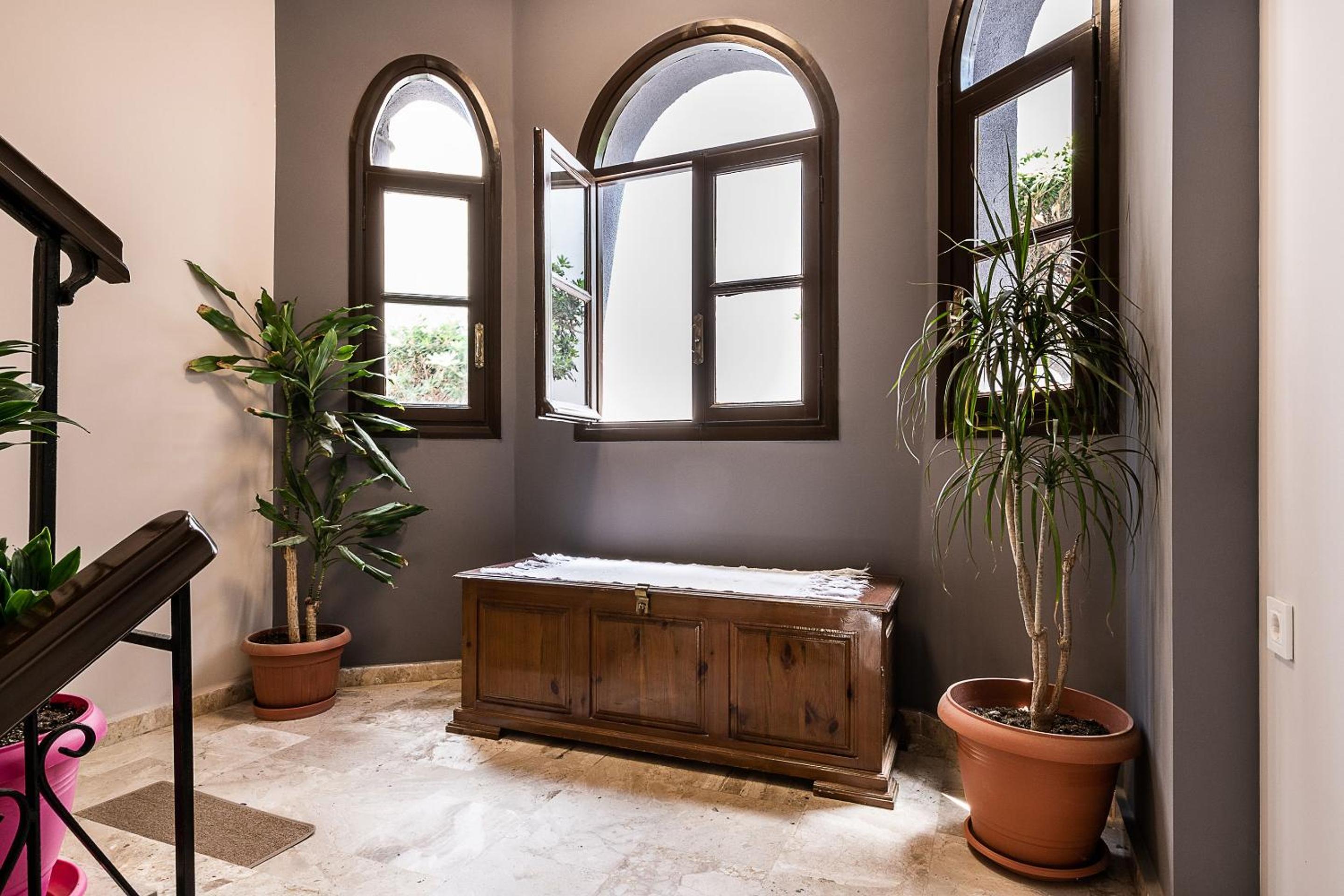 Фото Hotel Koukouras