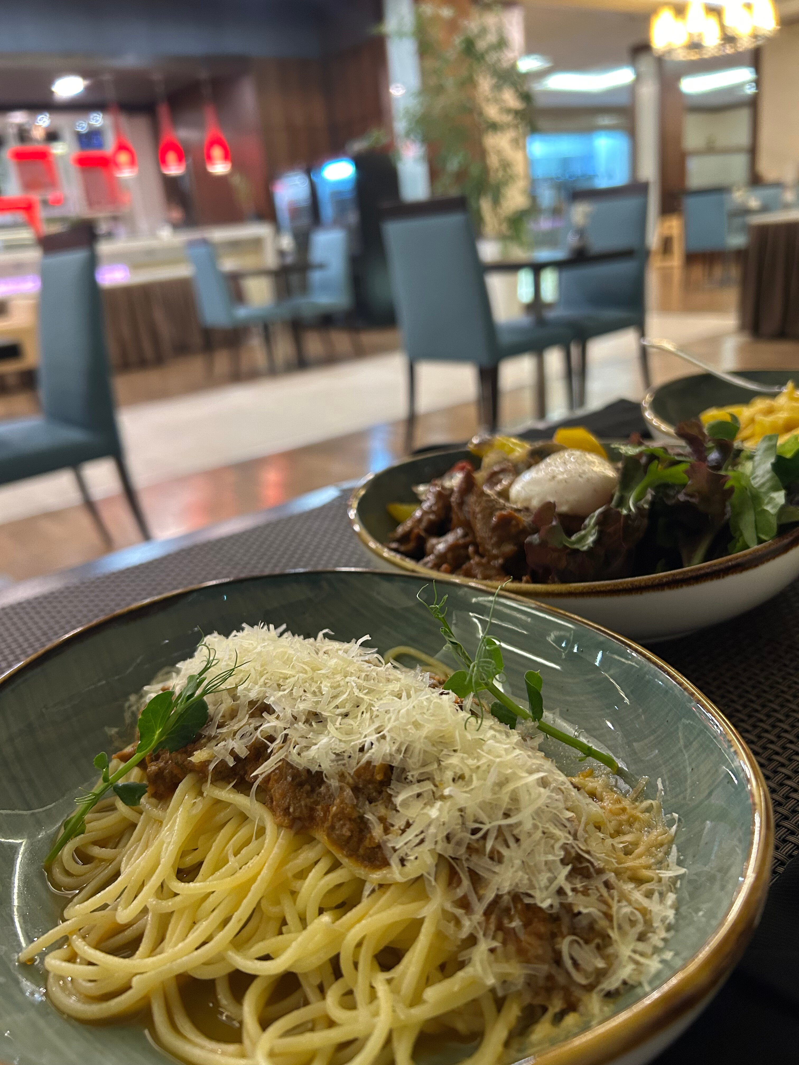 Фото Hilton Garden Inn Astana