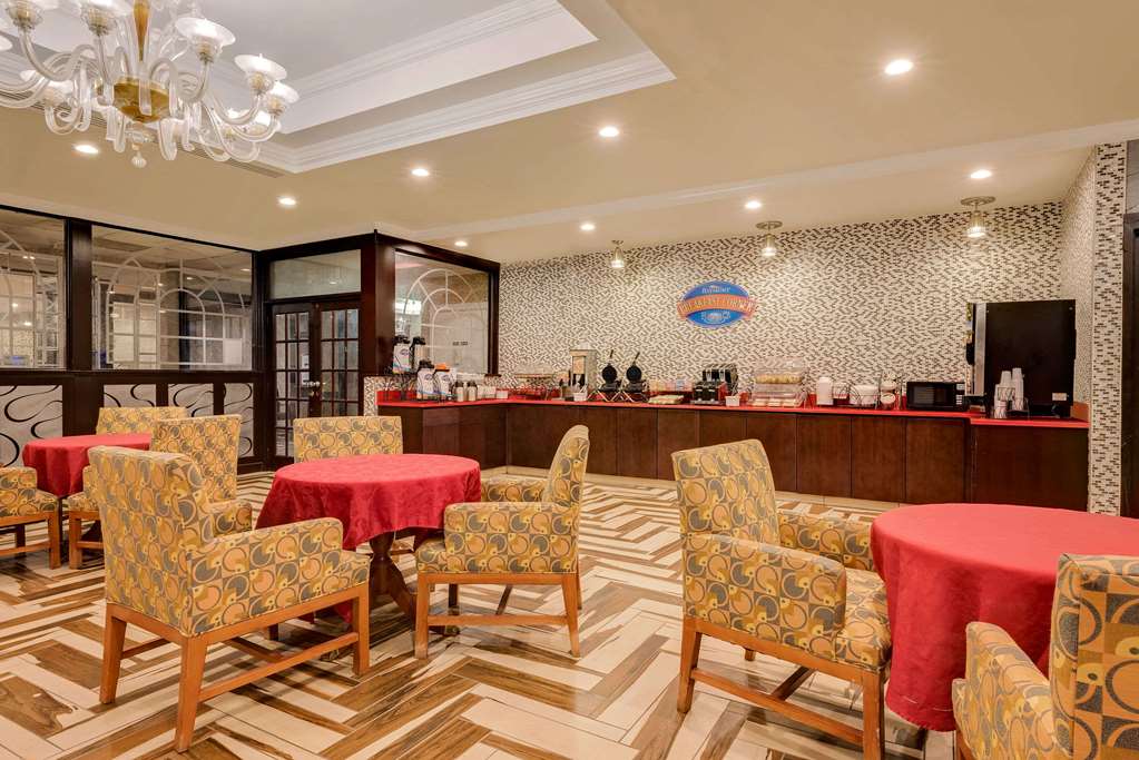 Фото Madison Hotel Boardwalk