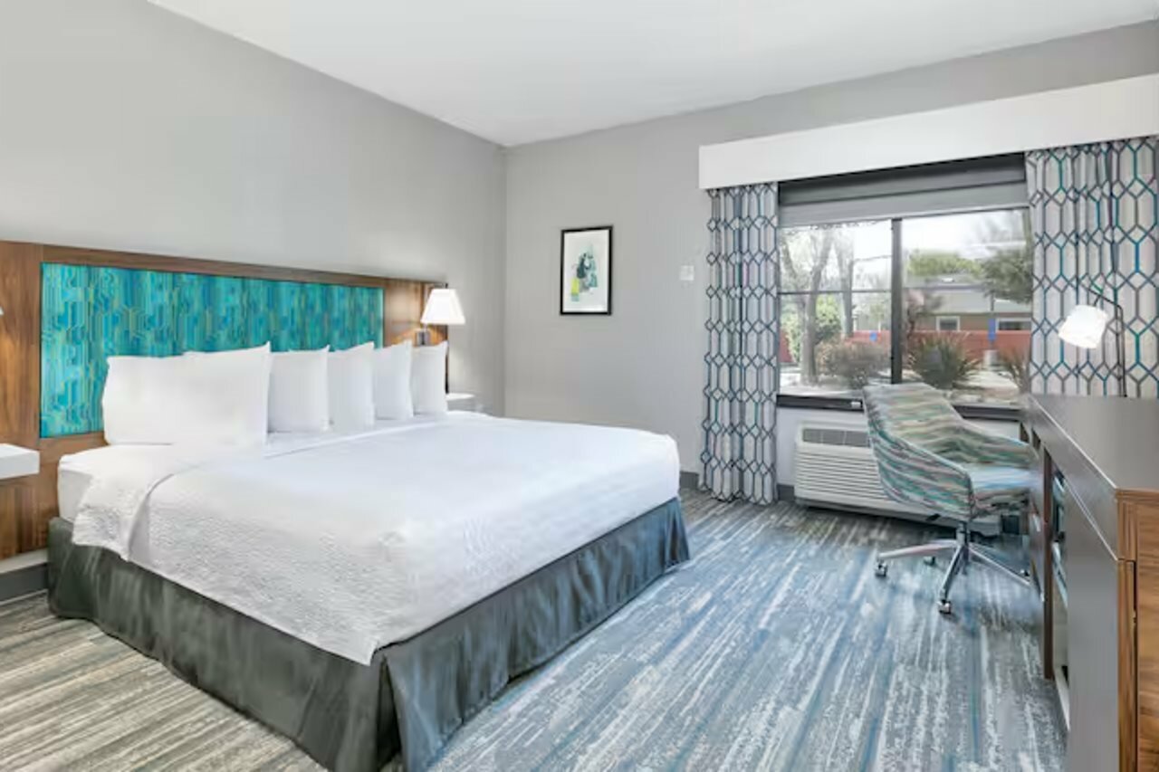 Фото Hampton Inn Santa Cruz