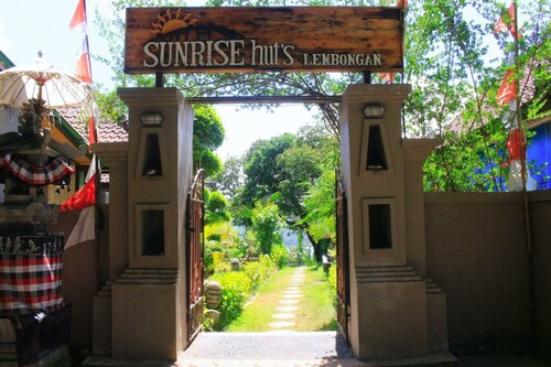 Гостиница Sunrise Hut's Lembongan