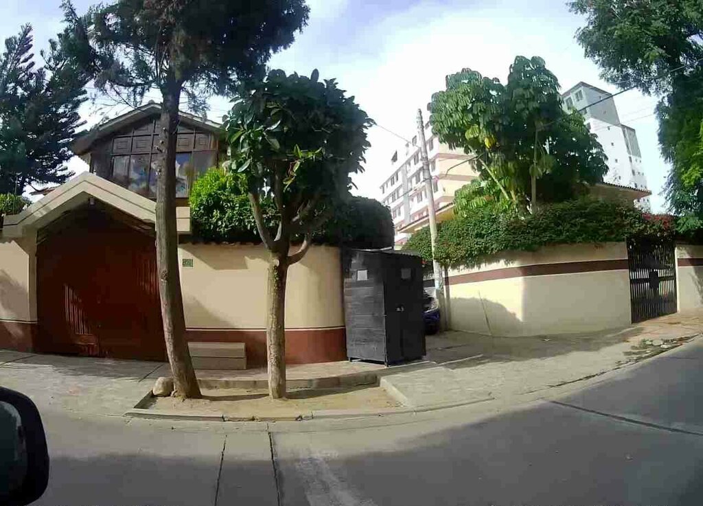 Pass office, security post Security Post, Cochabamba, photo