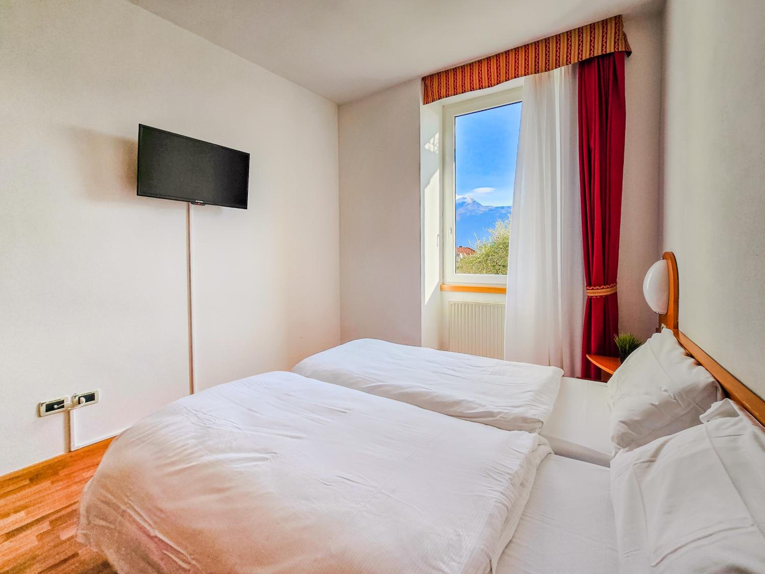 Фото Aparthotel Englovacanze