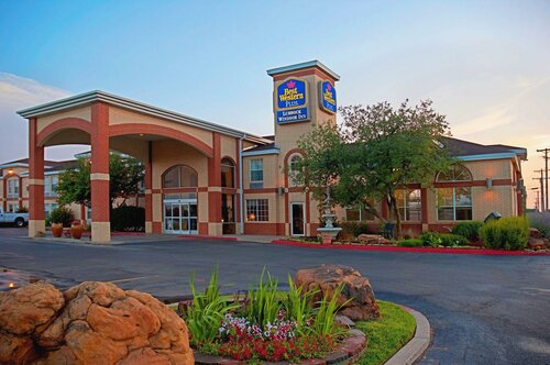 Гостиница Best Western Plus Lubbock Windsor Inn в Лаббоке