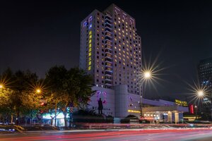 Гостиница Grand Metropark Hotel Hangzhou