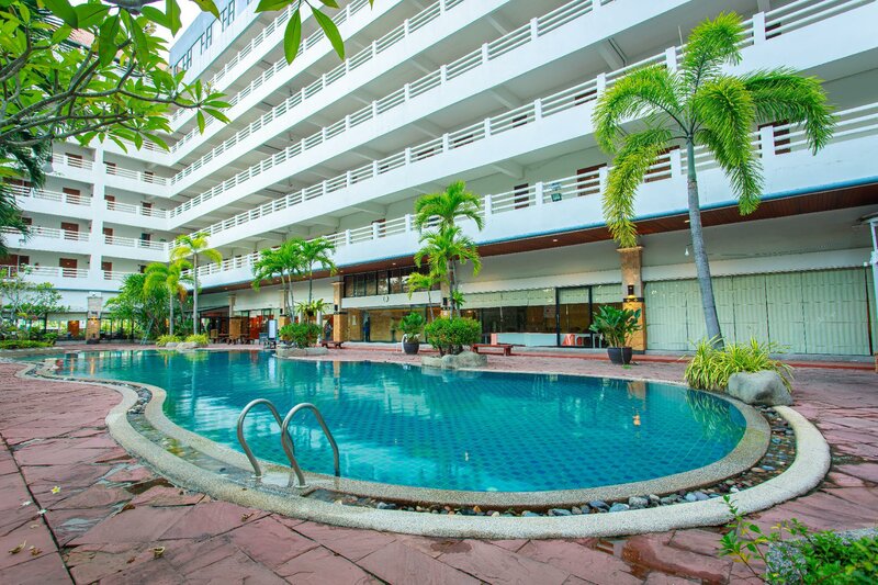 Гостиница Hatyai Paradise Hotel & Resort в Хатъяй
