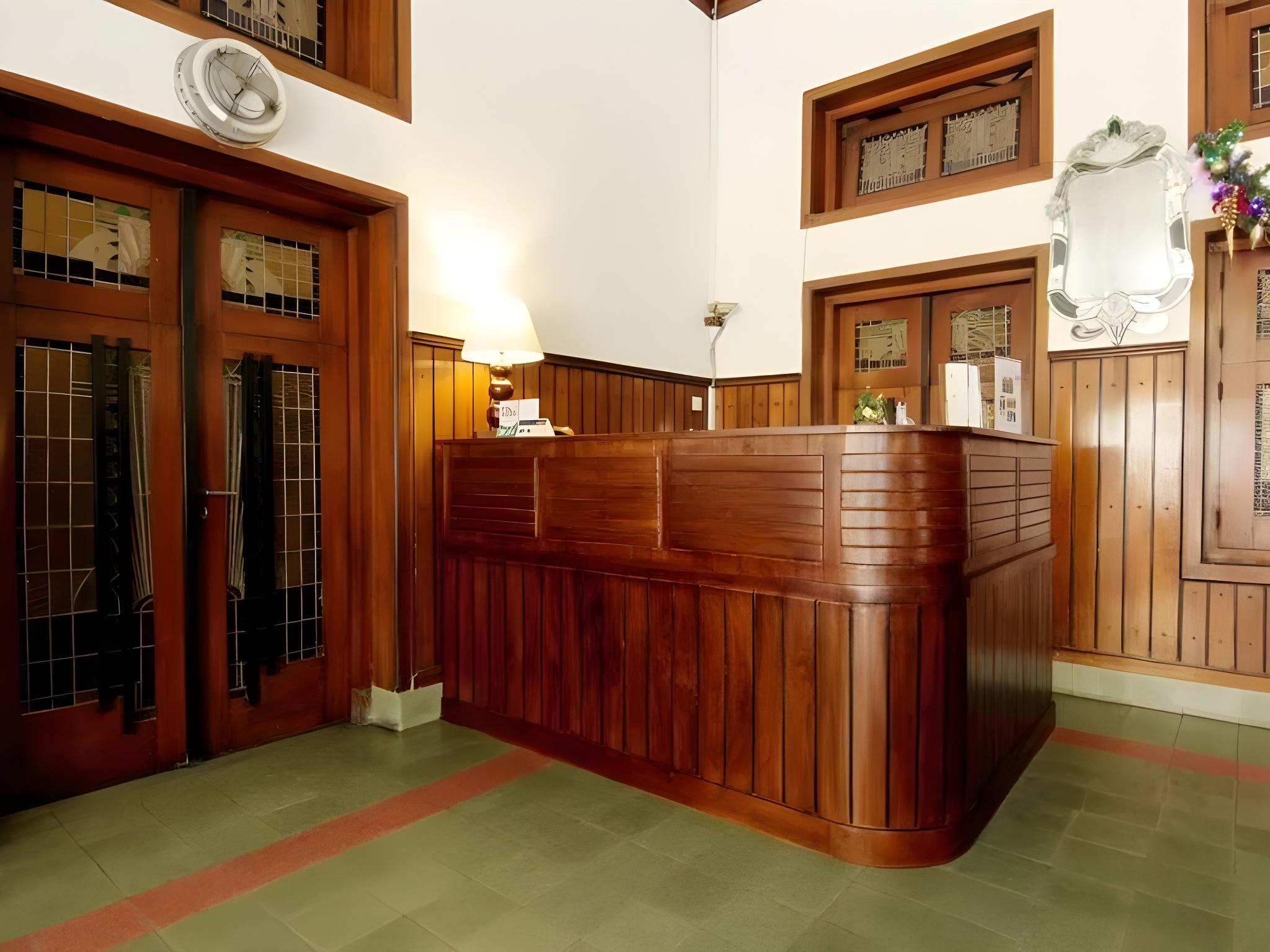 Фото Roemahkoe Heritage Hotel