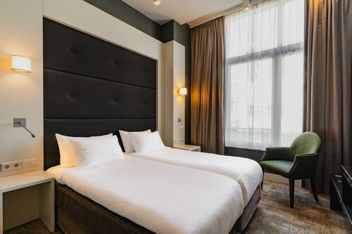 Гостиница Hotel Jl № 76 в Амстердаме