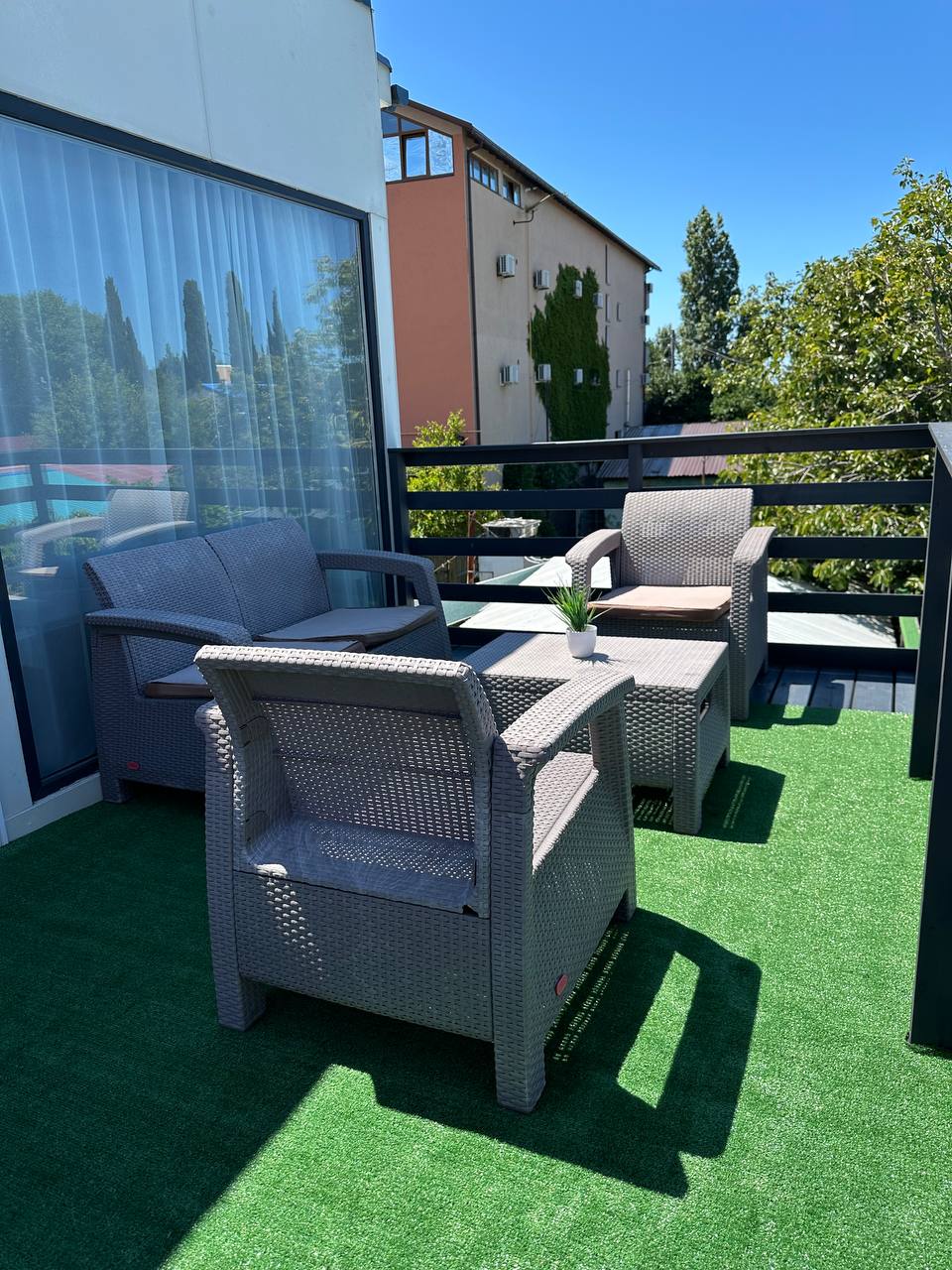 Фото EcoSuite Family