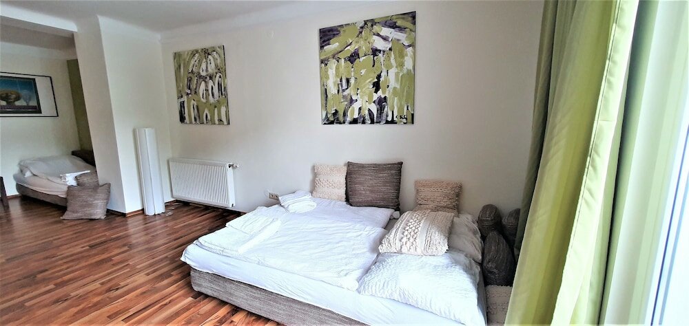 Фото GoVienna Messe Wien Apartment