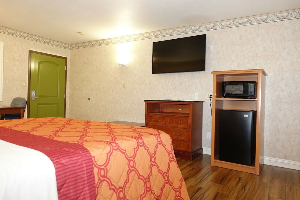 Фото Tropic Lodge