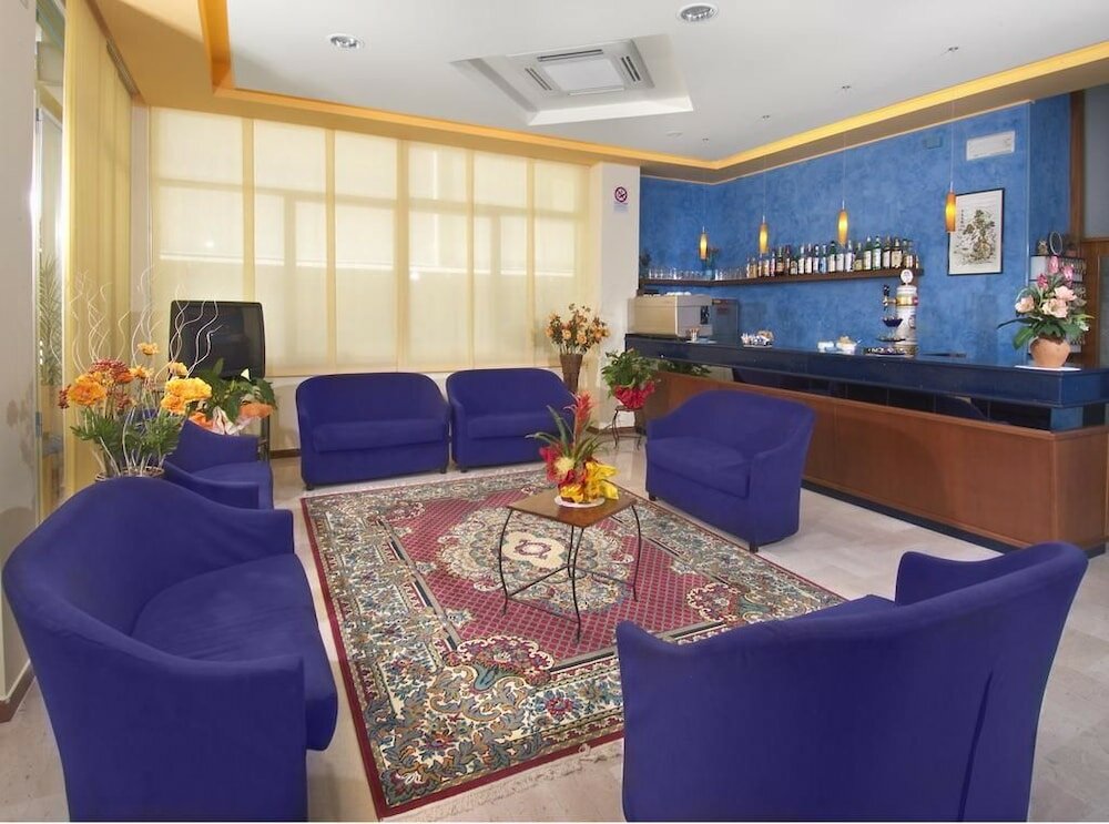 Фото Hotel Caesar