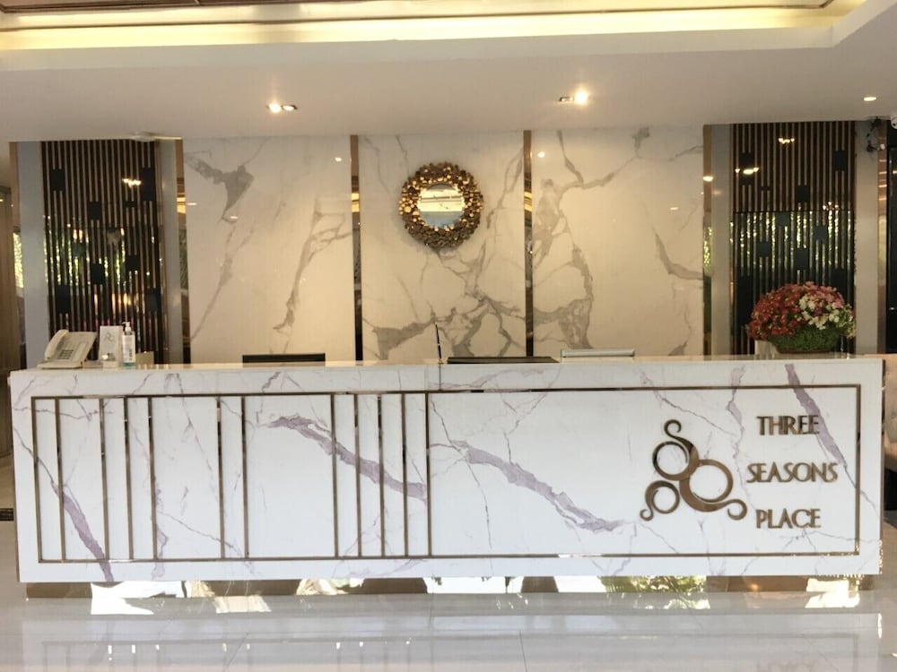 Фото Three Seasons Place