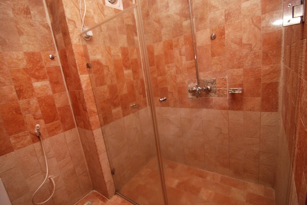 Фото The Grosvenor Suite