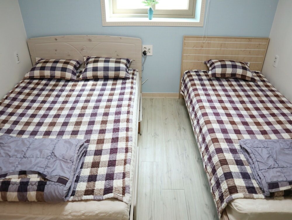 Фото New Gwangju Guesthouse