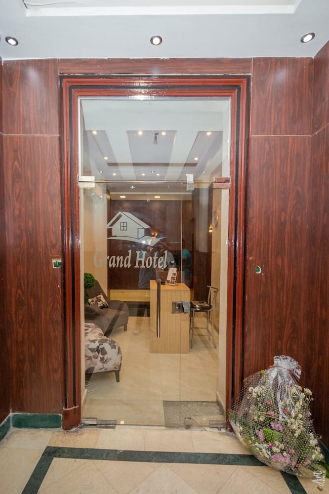 Фото Grand City Hotel