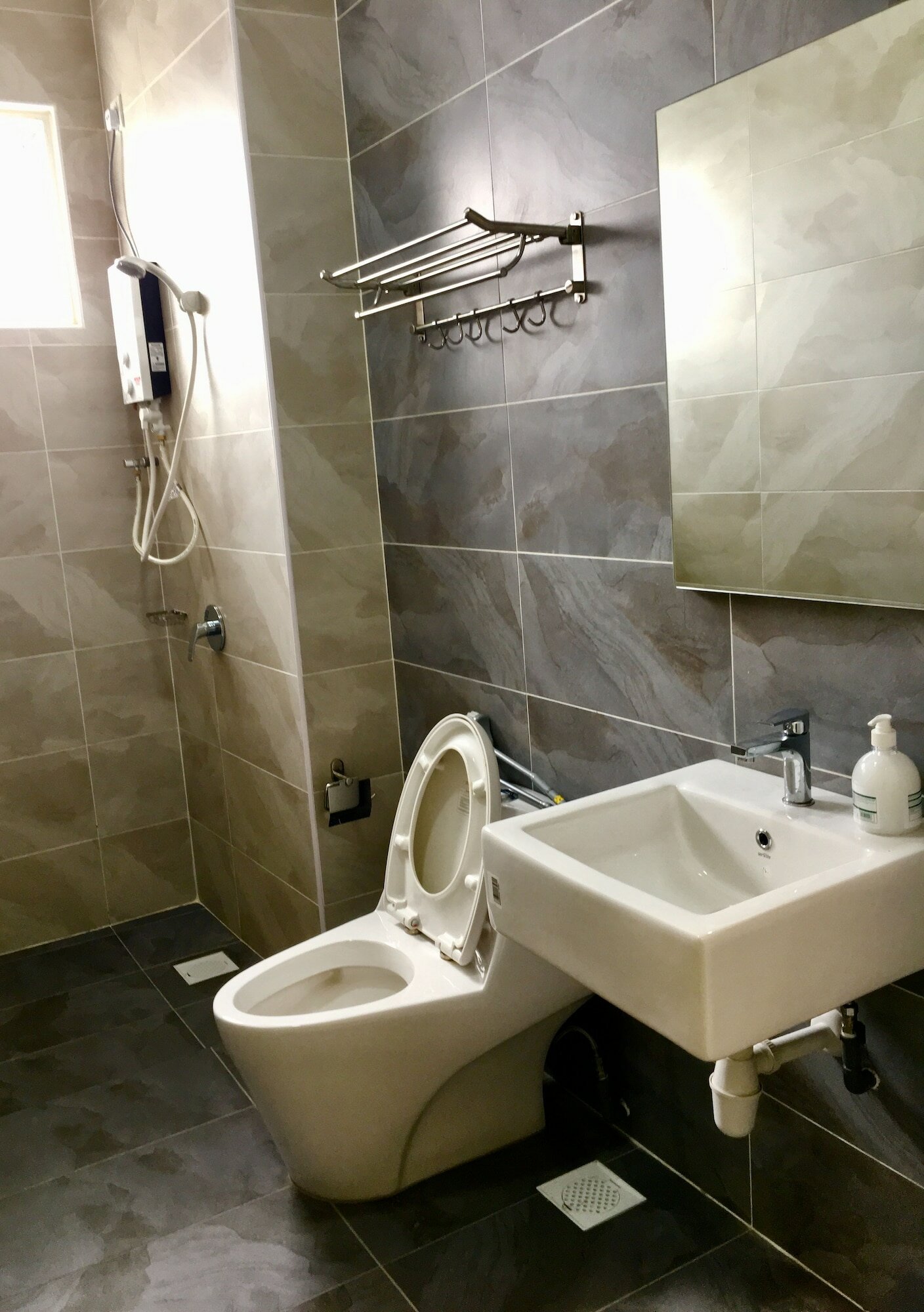 Фото Pinnacle Tower