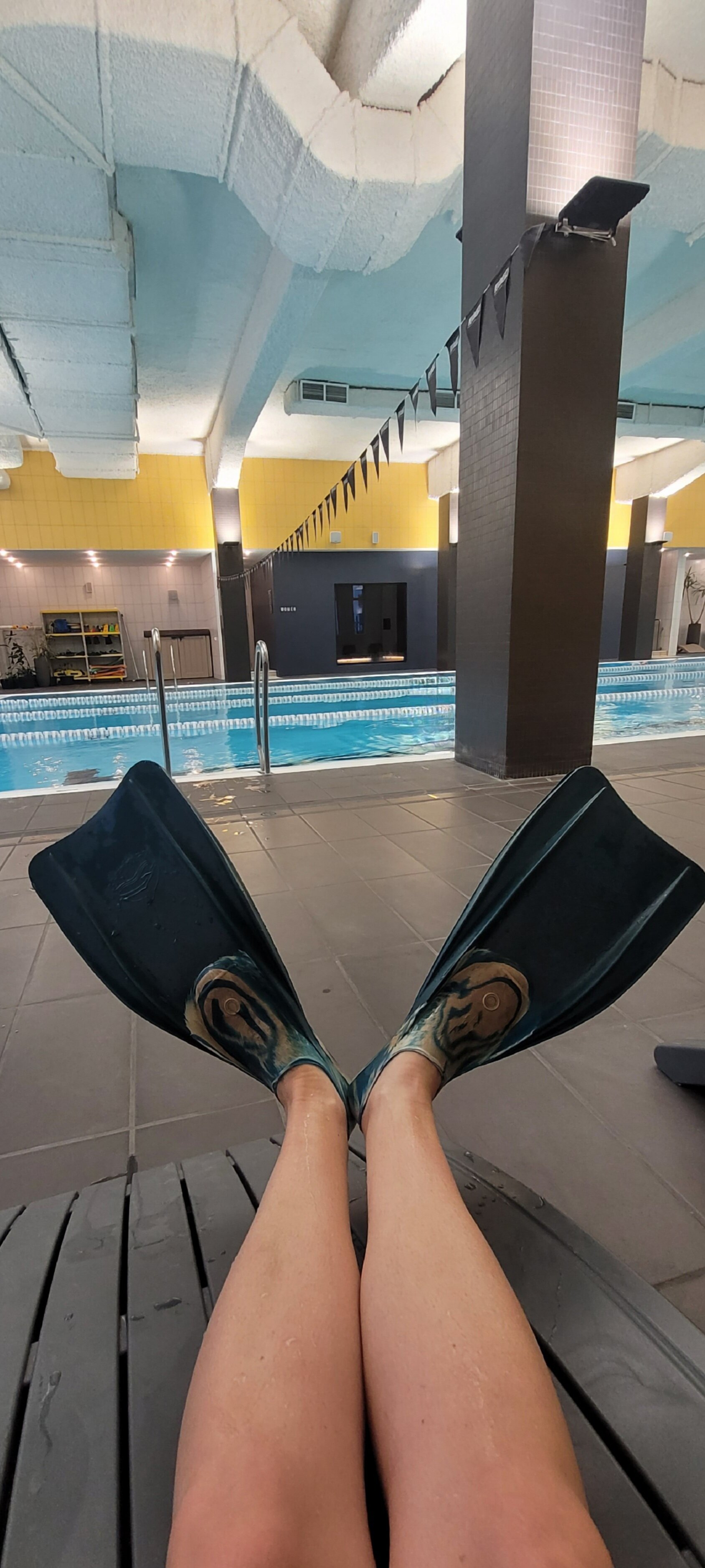 Фото FarFour Inn & Suite