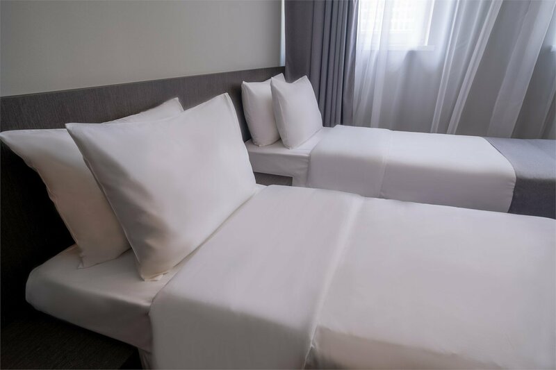FarFour Inn & Suite — фото 21