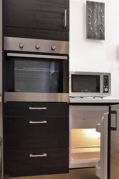 Фото The Queen Luxury Apartments - Villa Medici