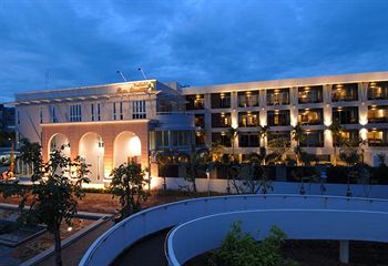 Фото Baan Suwantawe Hotel Apartment