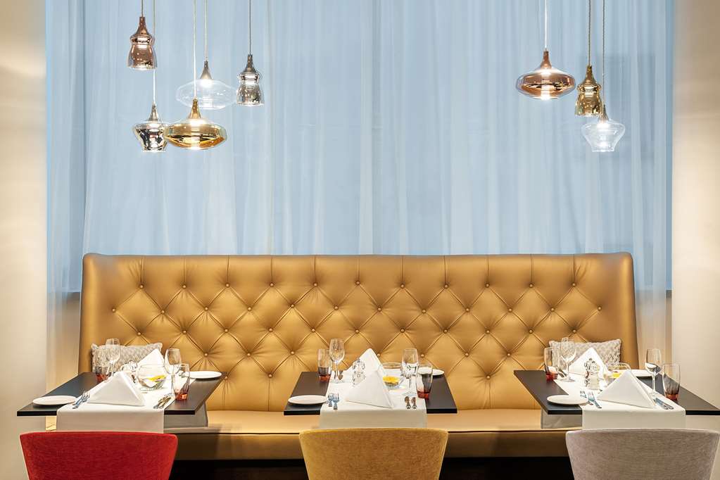 Фото Avani Frankfurt City Hotel