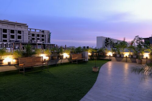 Гостиница Hotel Sifat International в Сурате