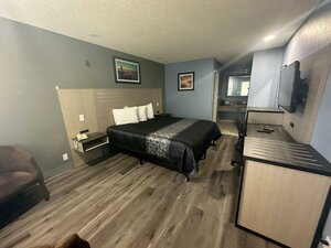 Гостиница Orange Tustin Inn
