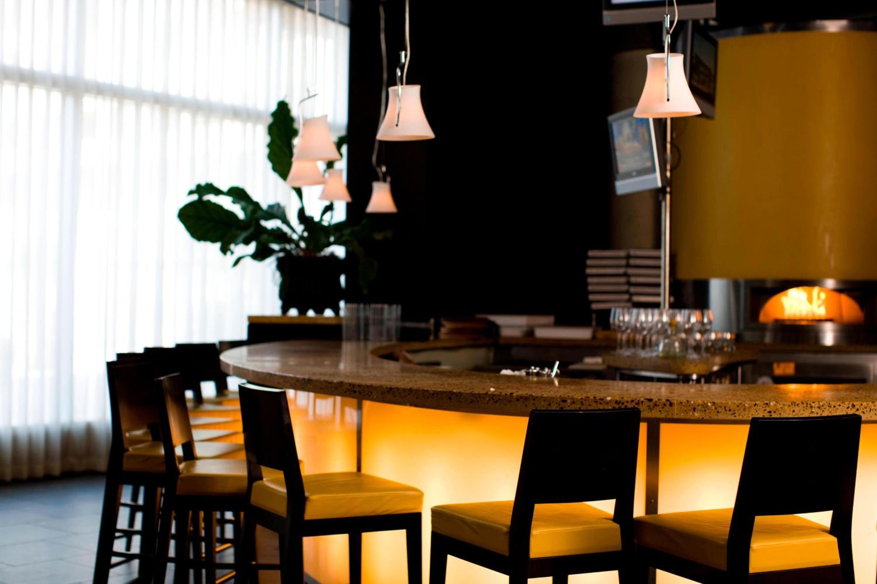 Фото Twelve Midtown, Autograph Collection