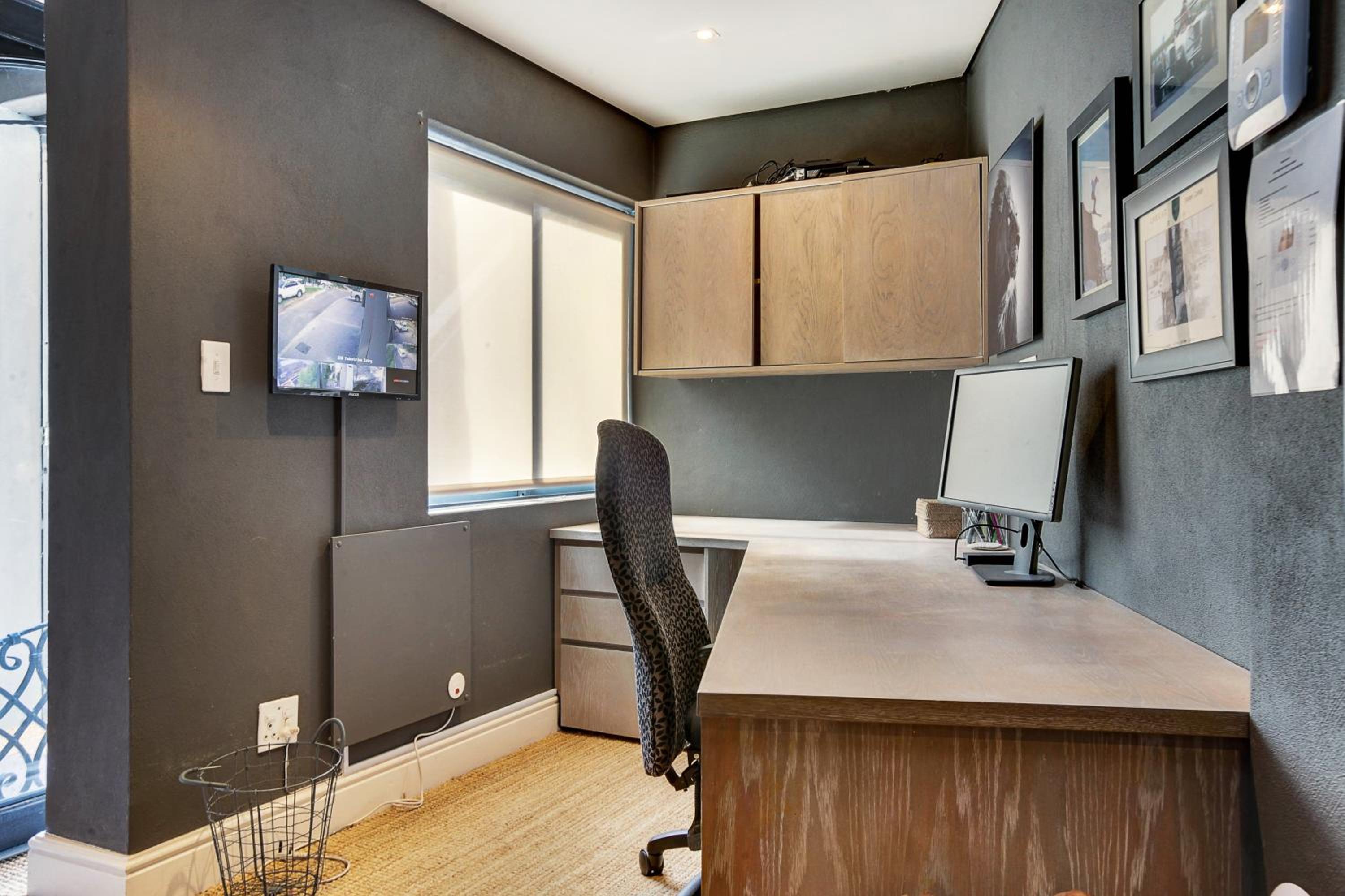 Фото Table Mountain Retreat