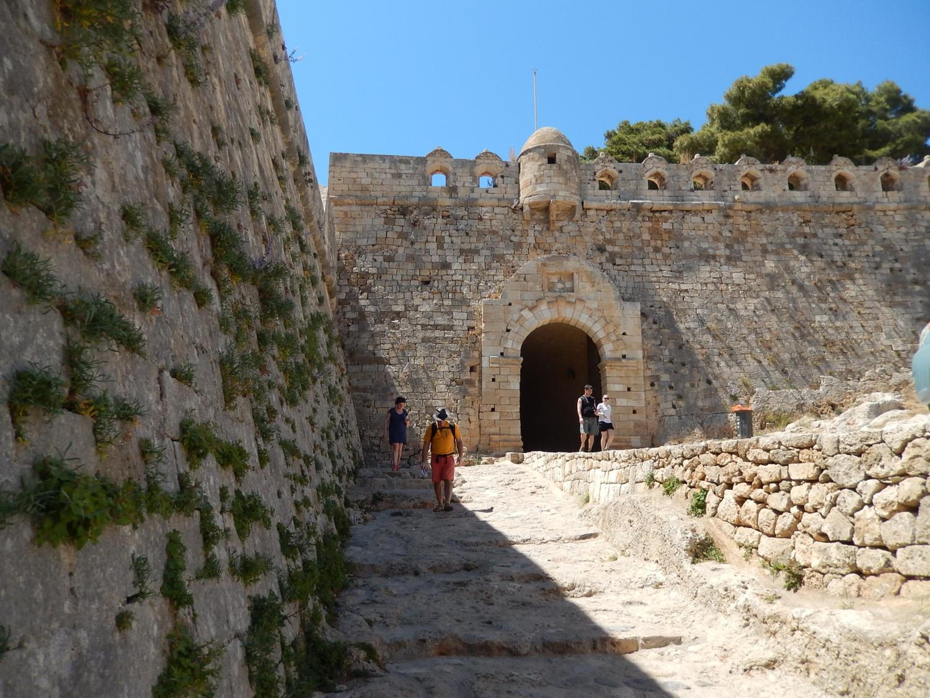 Фото Aloe Apartments & Studios