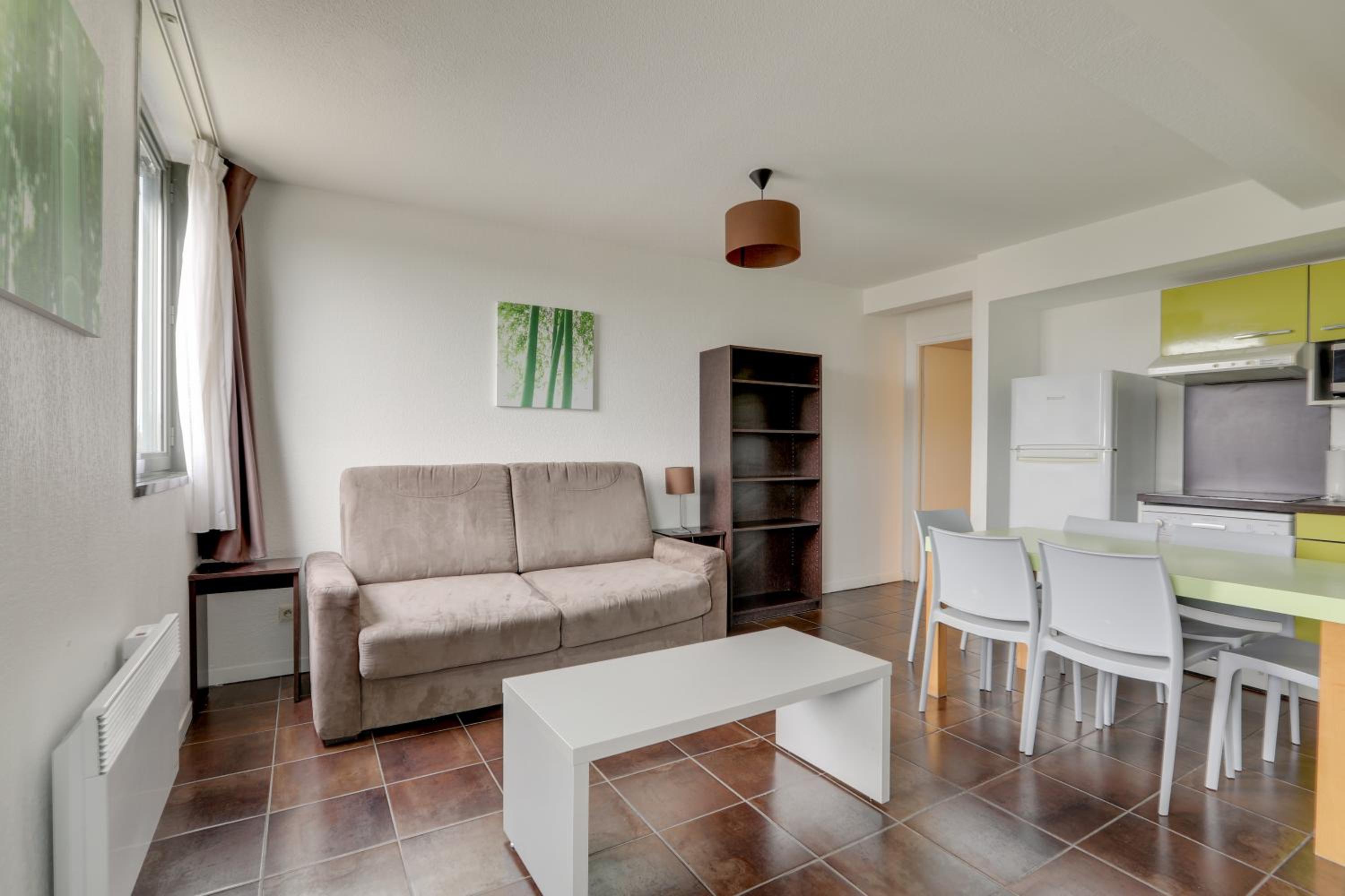 Фото All Suites Appart hotel Bordeaux Lac