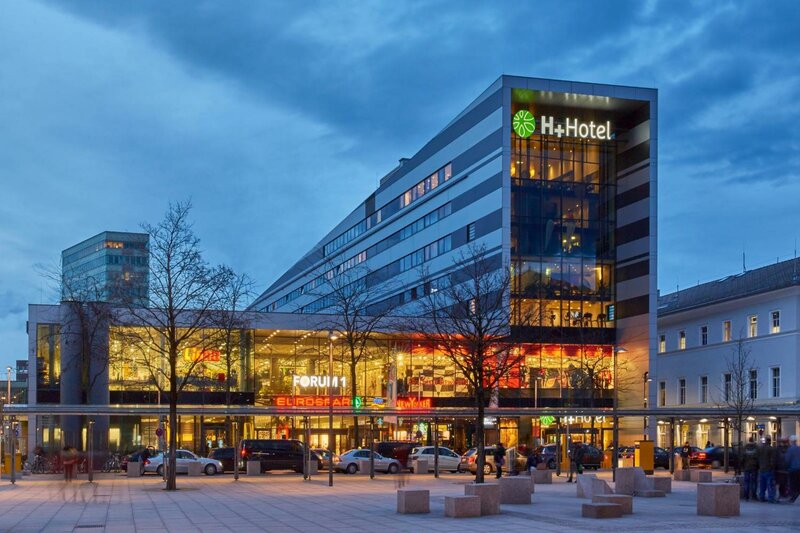 Гостиница H+ Hotel Salzburg в Зальцбурге