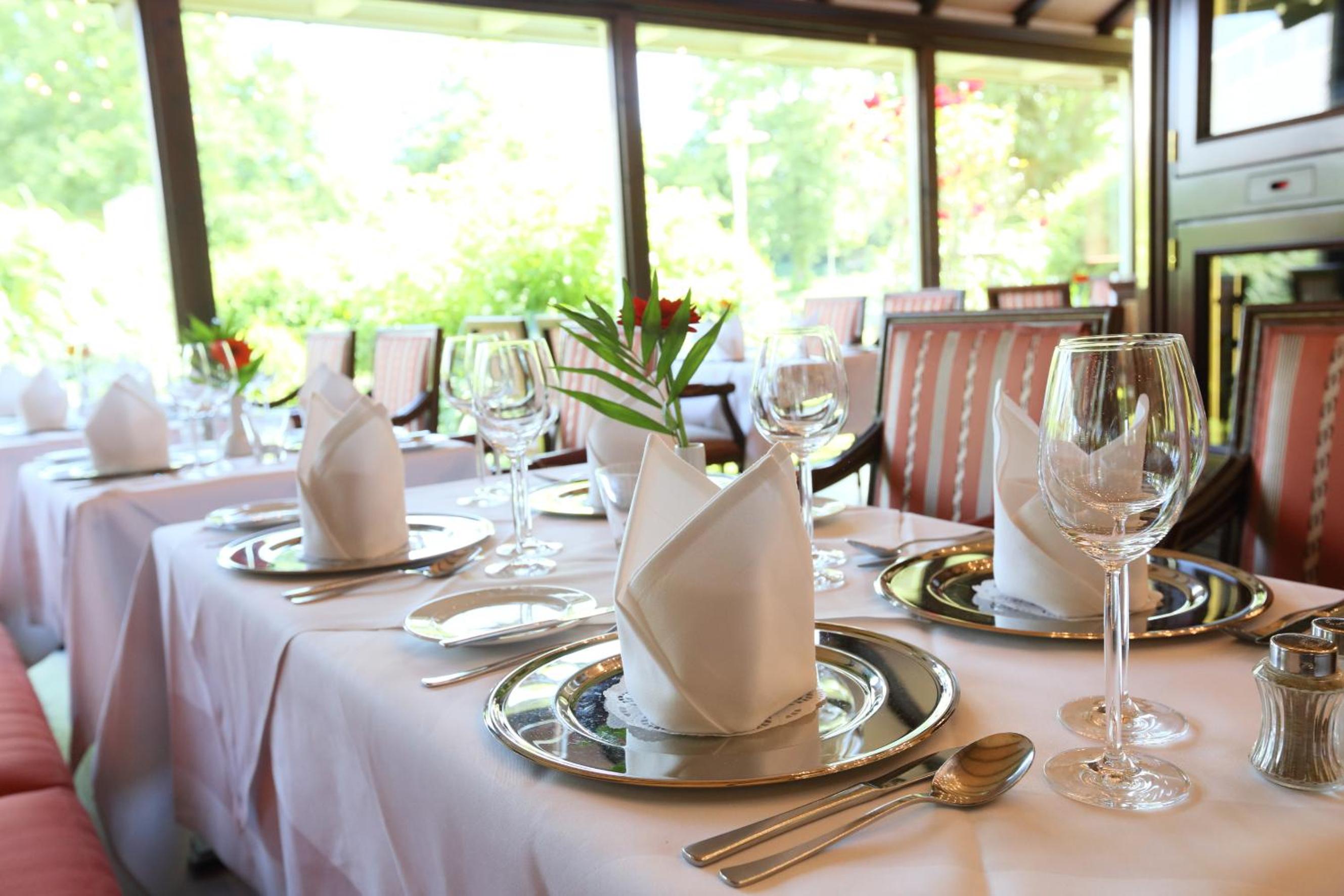 Фото Parkhotel Stader Hof