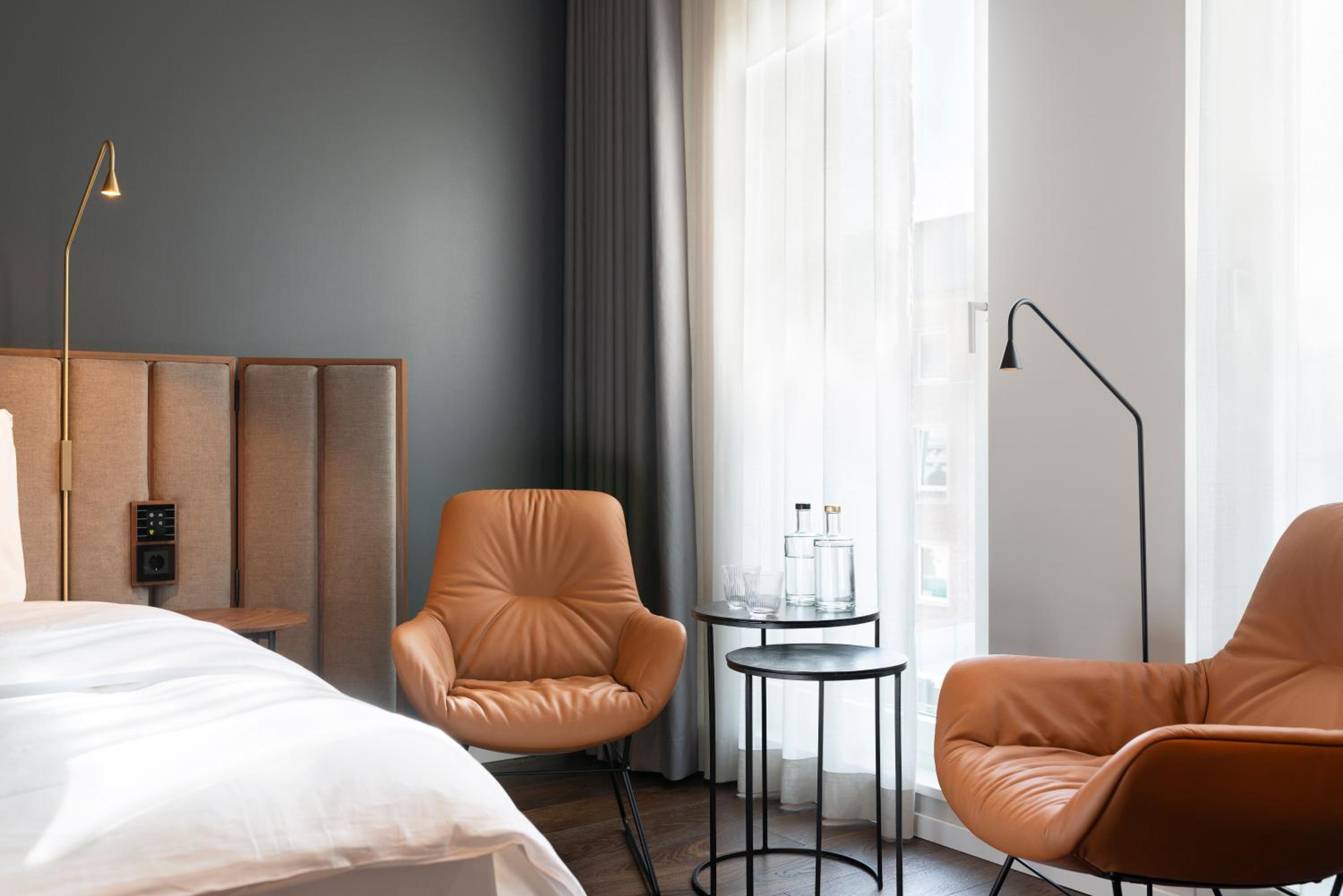 Фото Legend Hotel