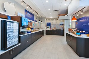 Гостиница Holiday Inn Express & Suites Grand Rapids Airport - South, an Ihg Hotel