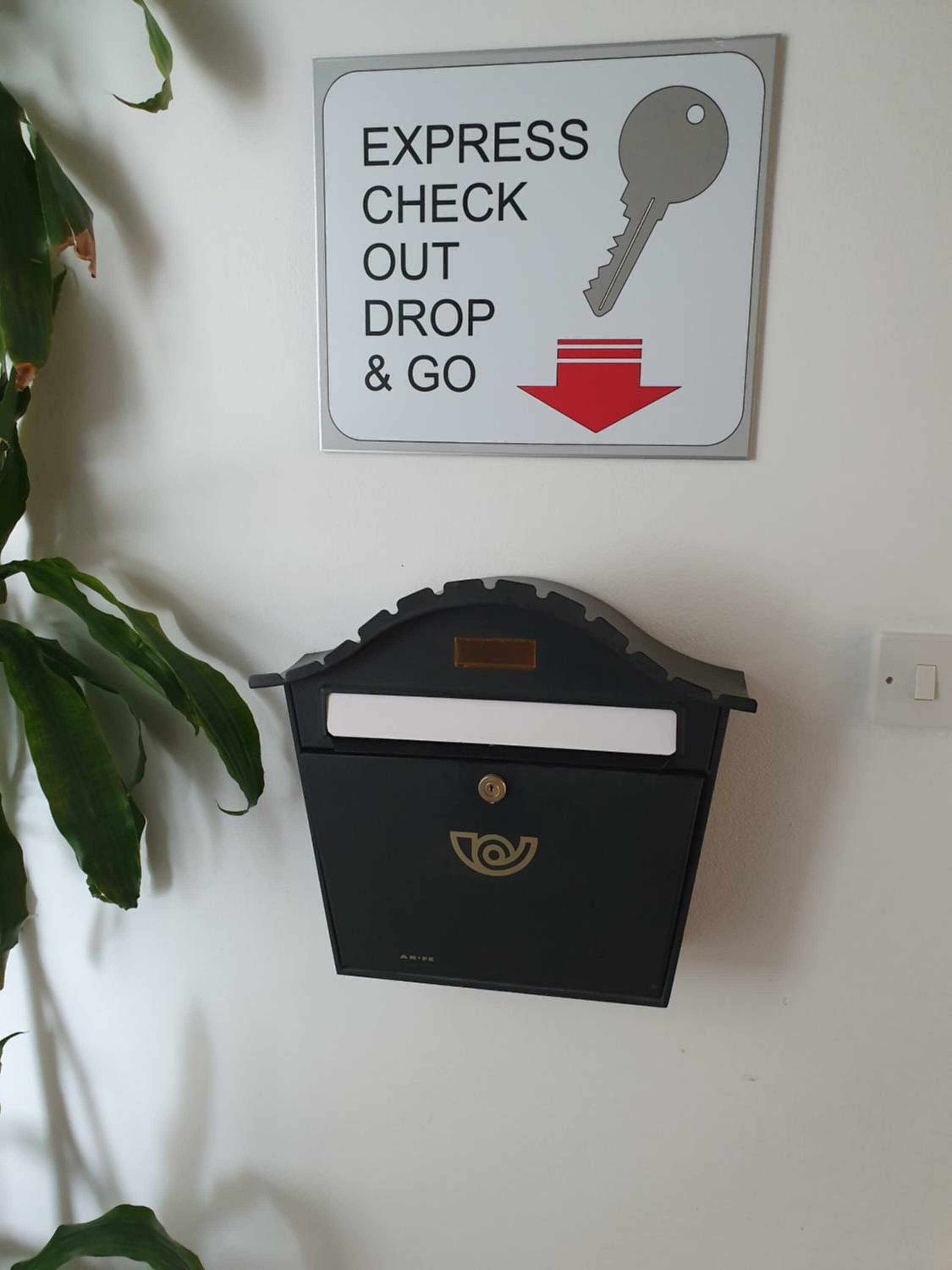 Фото Valentinos Apartments